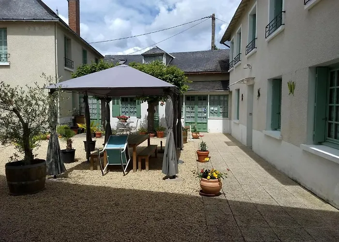 Quelques Fleurs Aparthotel La Roche-Posay